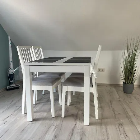 Hoffmanns Moderne Ferienwohnung In Spaden - Nahe Dem Badesee - Wasserski