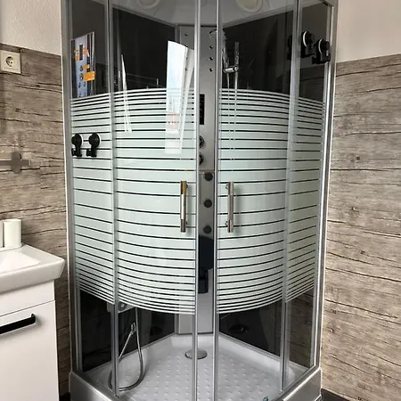 Moderne In Spaden / Wasserski / Badesee * Schiffdorf