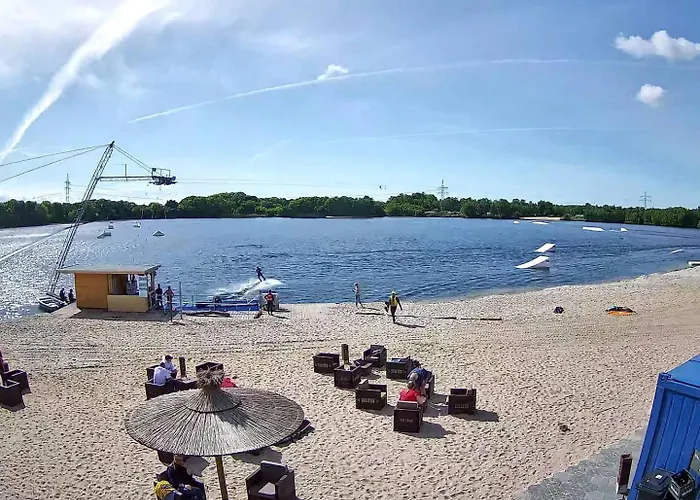 Moderne In Spaden / Wasserski / Badesee Schiffdorf